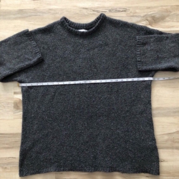 Oak + Fort Grey Women’s Sweater - Picture 5 of 6